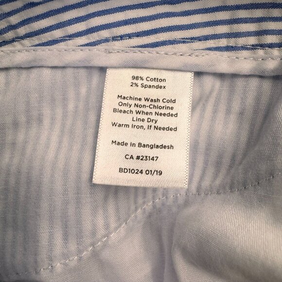 Talbots Cropped Seersucker Pants Womens 16 Button Detail Coastal‎ Beach Preppy - Picture 4 of 8